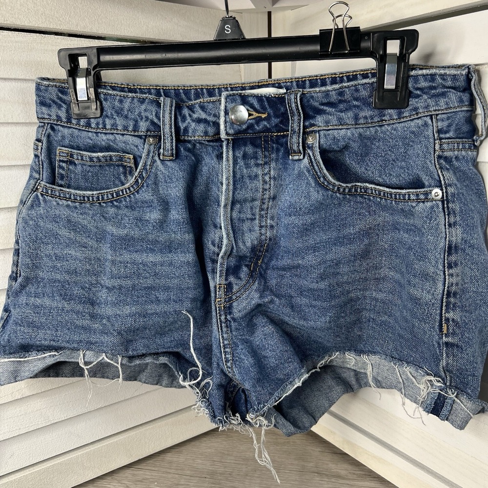 H & M Women's Mid-Rise Button Fly Cut Off Frayed Denim Short Shorts Size 8
